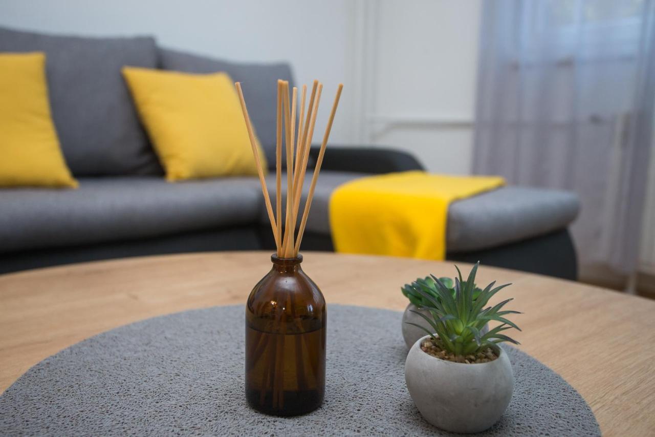 Apartman Lariva Ossero Esterno foto